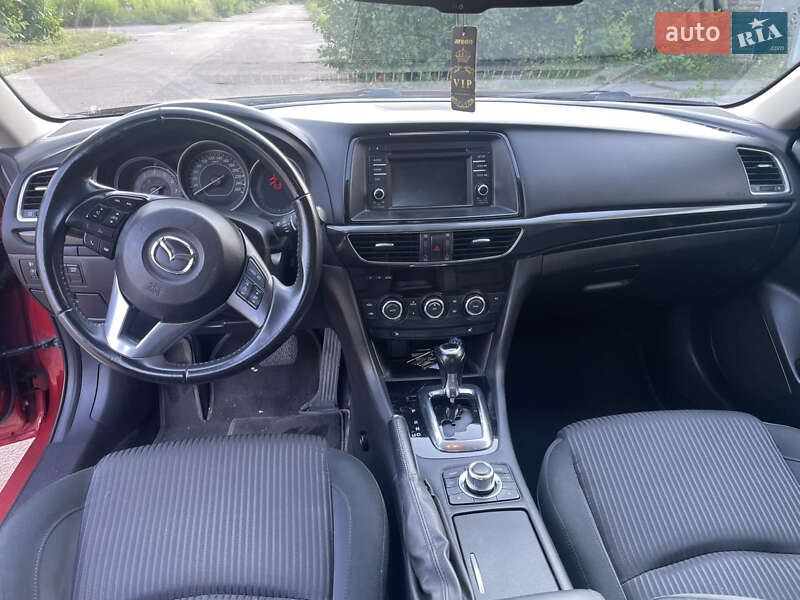 Седан Mazda 6 2014 в Киеве