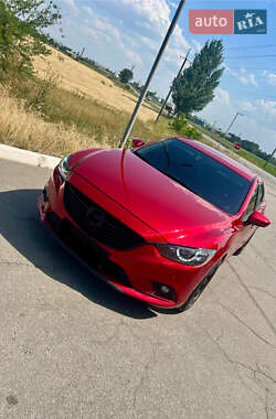 Седан Mazda 6 2016 в Днепре
