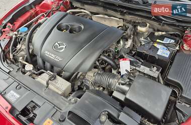 Седан Mazda 6 2016 в 