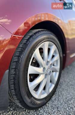 Седан Mazda 6 2011 в 