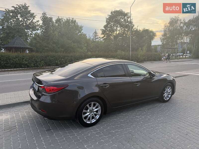 Седан Mazda 6 2016 в Львове