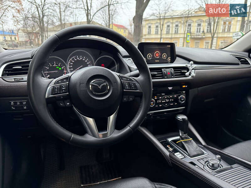 Седан Mazda 6 2015 в Сумах