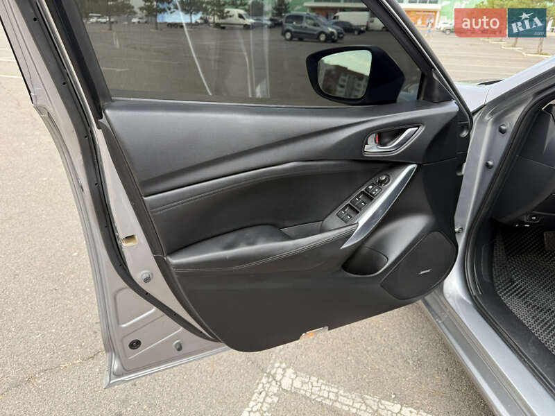 Седан Mazda 6 2013 в Николаеве