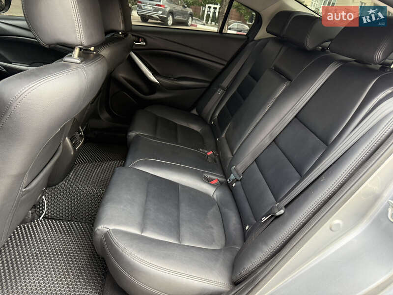 Седан Mazda 6 2013 в Николаеве