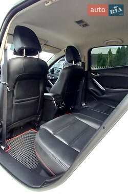 Седан Mazda 6 2013 в 