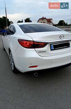 Седан Mazda 6 2013 в 