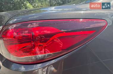 Седан Mazda 6 2016 в 