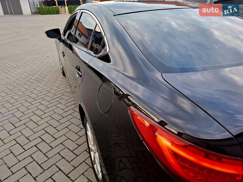 Седан Mazda 6 2014 в Мукачево