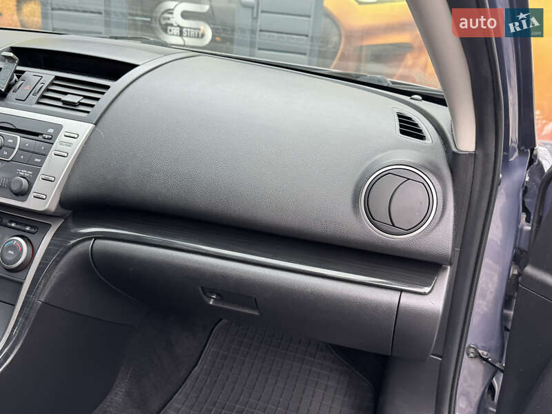 Седан Mazda 6 2008 в Стрые