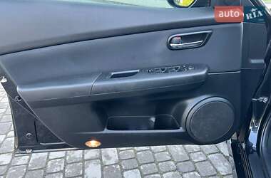 Седан Mazda 6 2011 в 