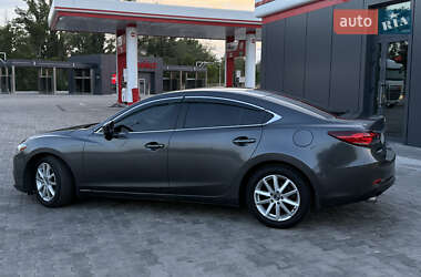 Седан Mazda 6 2016 в 