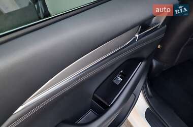 Седан Mazda 6 2019 в 
