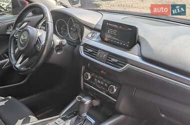Седан Mazda 6 2016 в 