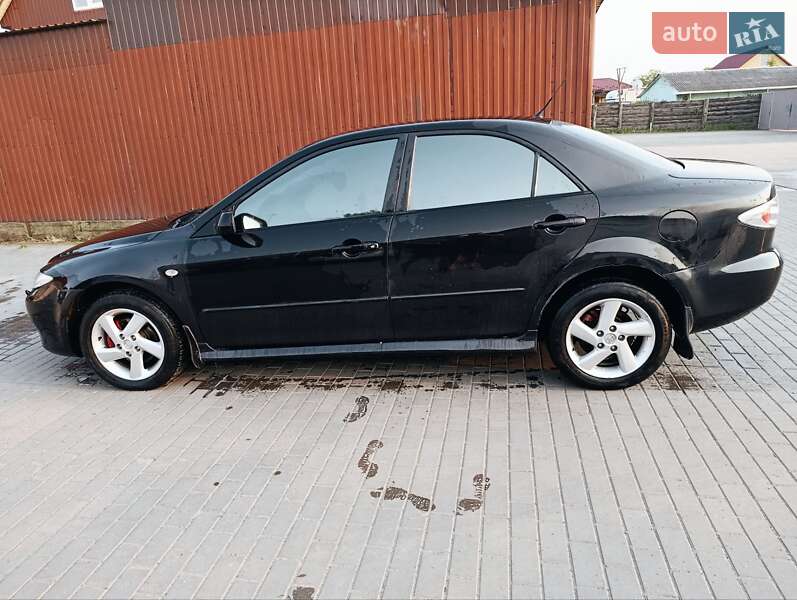 Седан Mazda 6 2003 в Малине