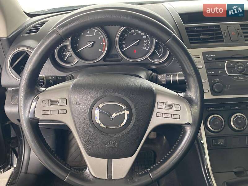 Седан Mazda 6 2009 в Николаеве