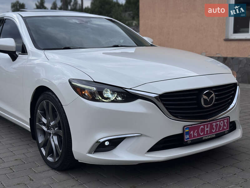 Седан Mazda 6 2016 в Киеве
