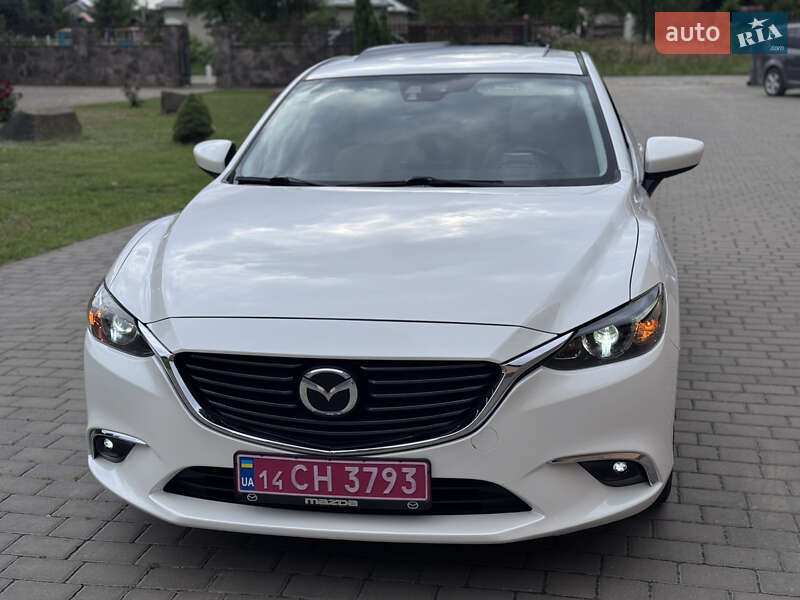 Седан Mazda 6 2016 в Киеве