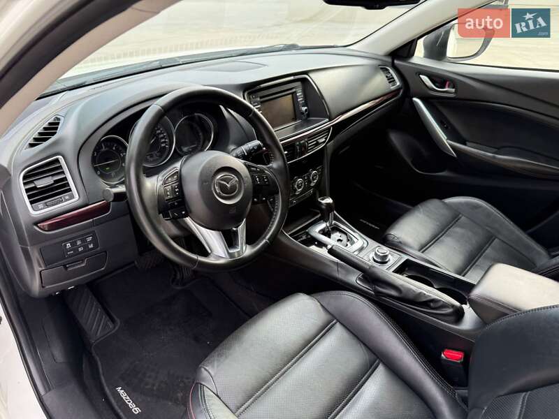 Универсал Mazda 6 2013 в Луцке