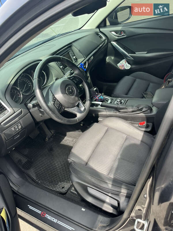 Седан Mazda 6 2014 в Киеве