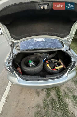 Седан Mazda 6 2005 в 