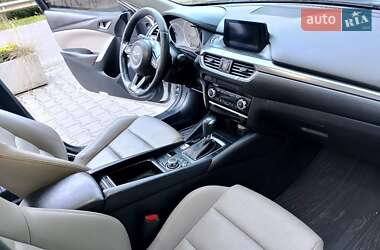 Седан Mazda 6 2016 в 