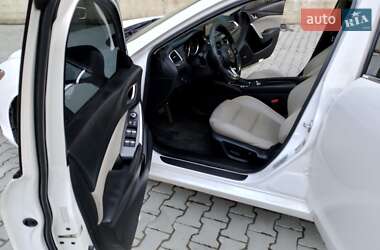 Седан Mazda 6 2016 в 