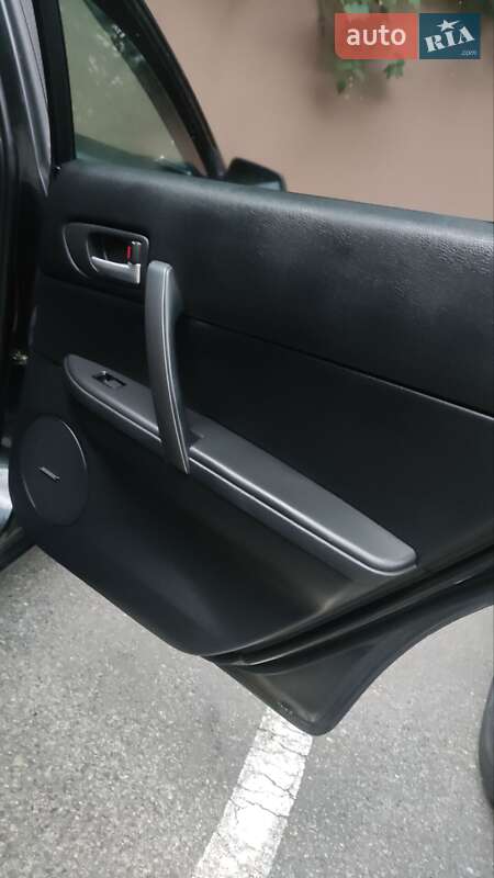 Седан Mazda 6 2006 в Киеве