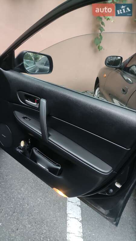 Седан Mazda 6 2006 в Киеве