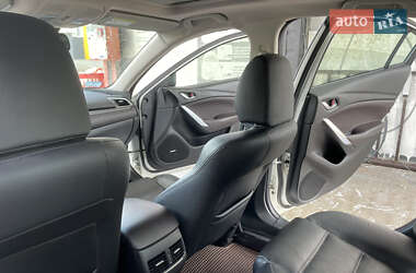 Седан Mazda 6 2015 в 