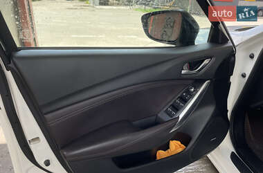 Седан Mazda 6 2015 в 