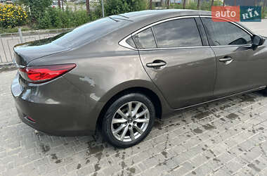 Седан Mazda 6 2015 в 