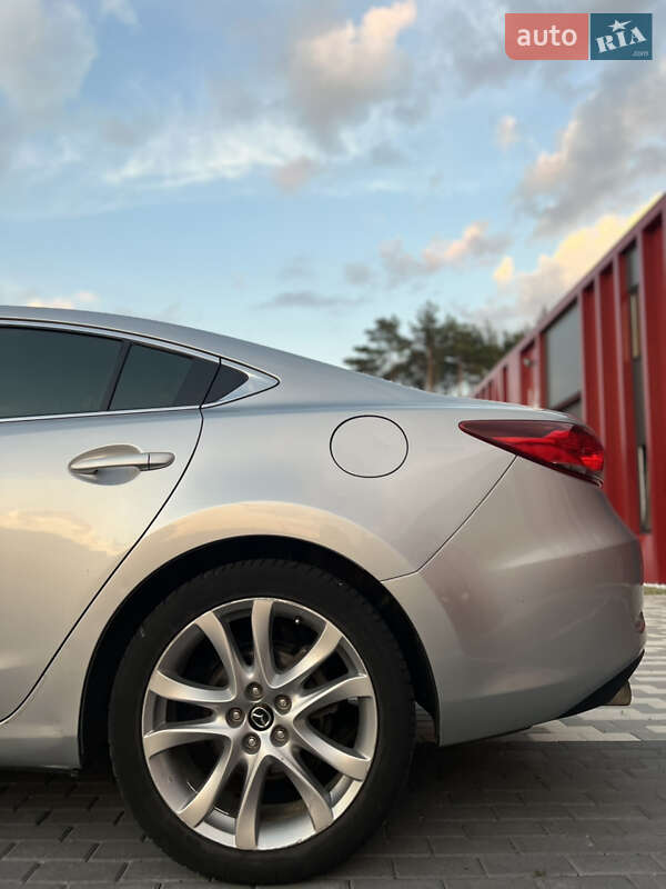 Седан Mazda 6 2016 в Львове