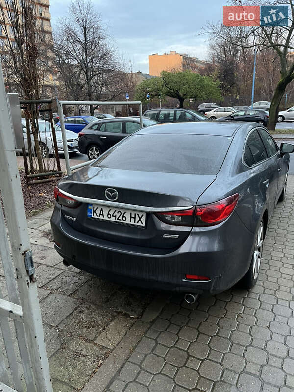 Седан Mazda 6 2016 в Бартатовом