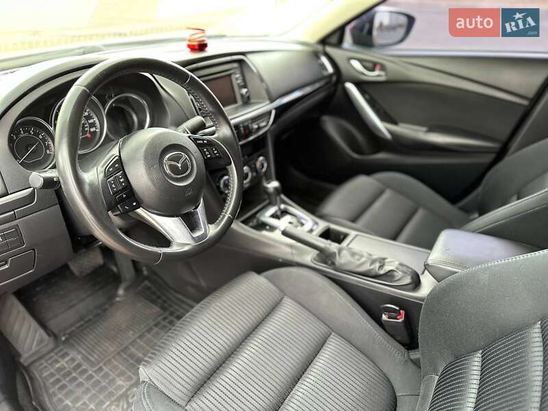 Седан Mazda 6 2013 в Черкасах