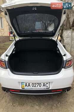 Седан Mazda 6 2012 в 