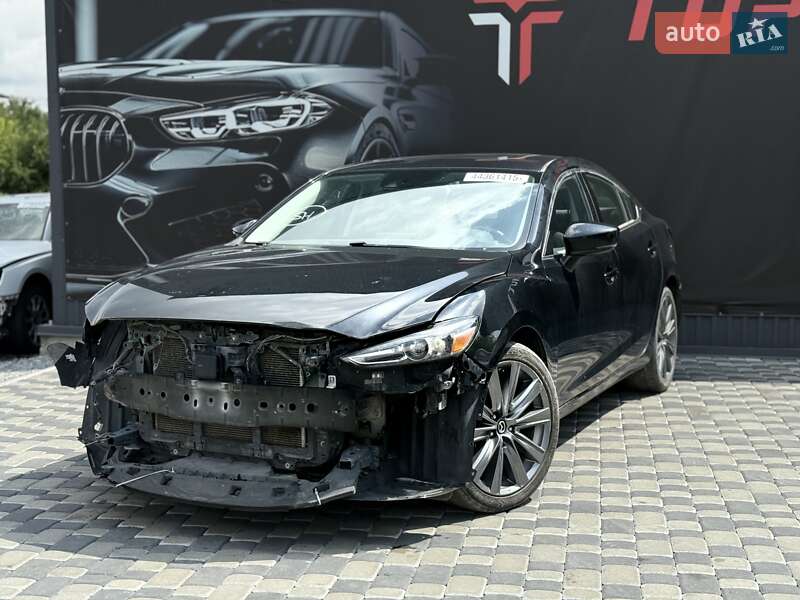 Седан Mazda 6 2018 в Львове