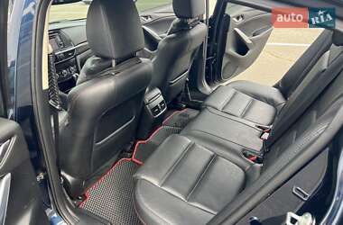 Седан Mazda 6 2014 в 