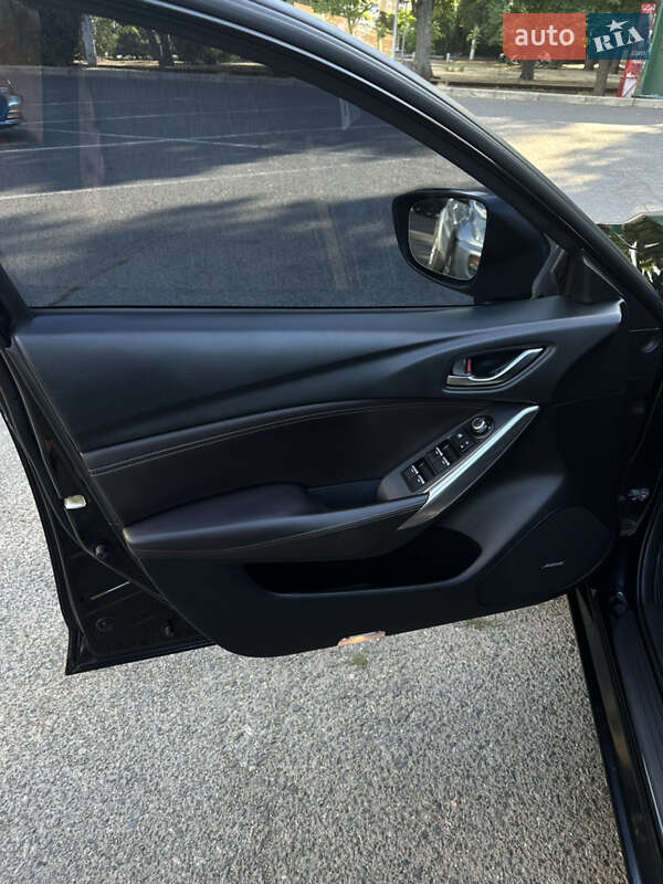 Седан Mazda 6 2015 в Одессе