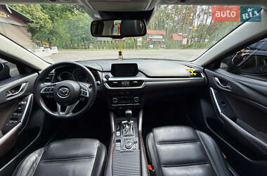 Седан Mazda 6 2015 в Киеве