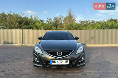 Седан Mazda 6 2010 в Сарнах