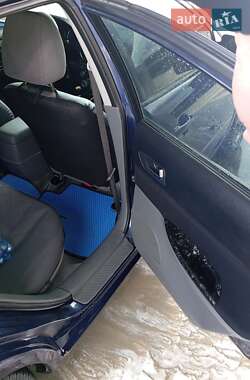 Лифтбек Mazda 6 2003 в 