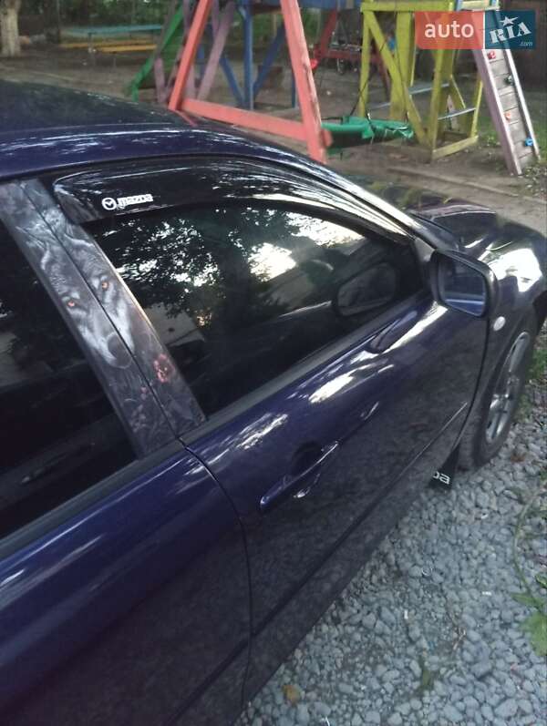Лифтбек Mazda 6 2003 в Кельменцах