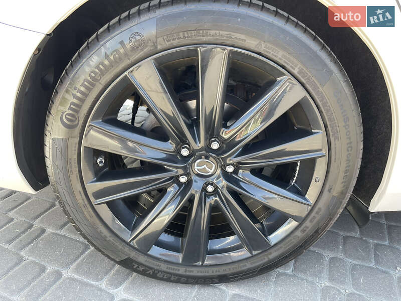 Седан Mazda 6 2018 в Днепре