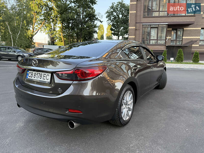 Седан Mazda 6 2015 в Чернигове