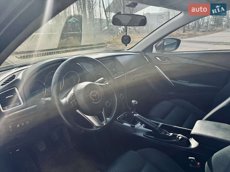 Седан Mazda 6 2013 в Черкассах