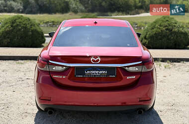 Седан Mazda 6 2016 в 