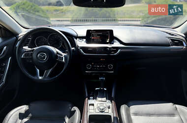 Седан Mazda 6 2016 в 