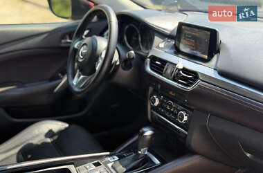 Седан Mazda 6 2016 в 