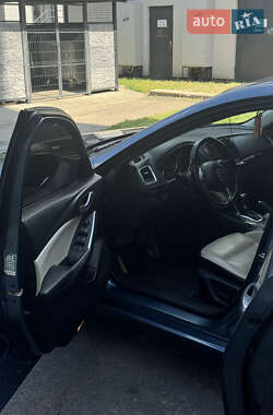 Седан Mazda 6 2014 в 