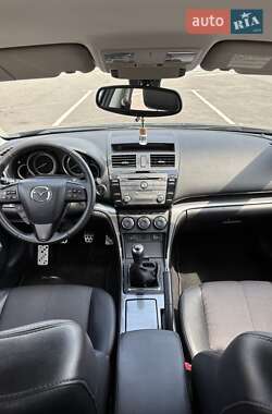 Лифтбек Mazda 6 2011 в 